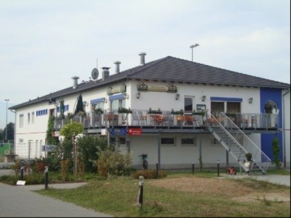 照片: Zum Sportpark
